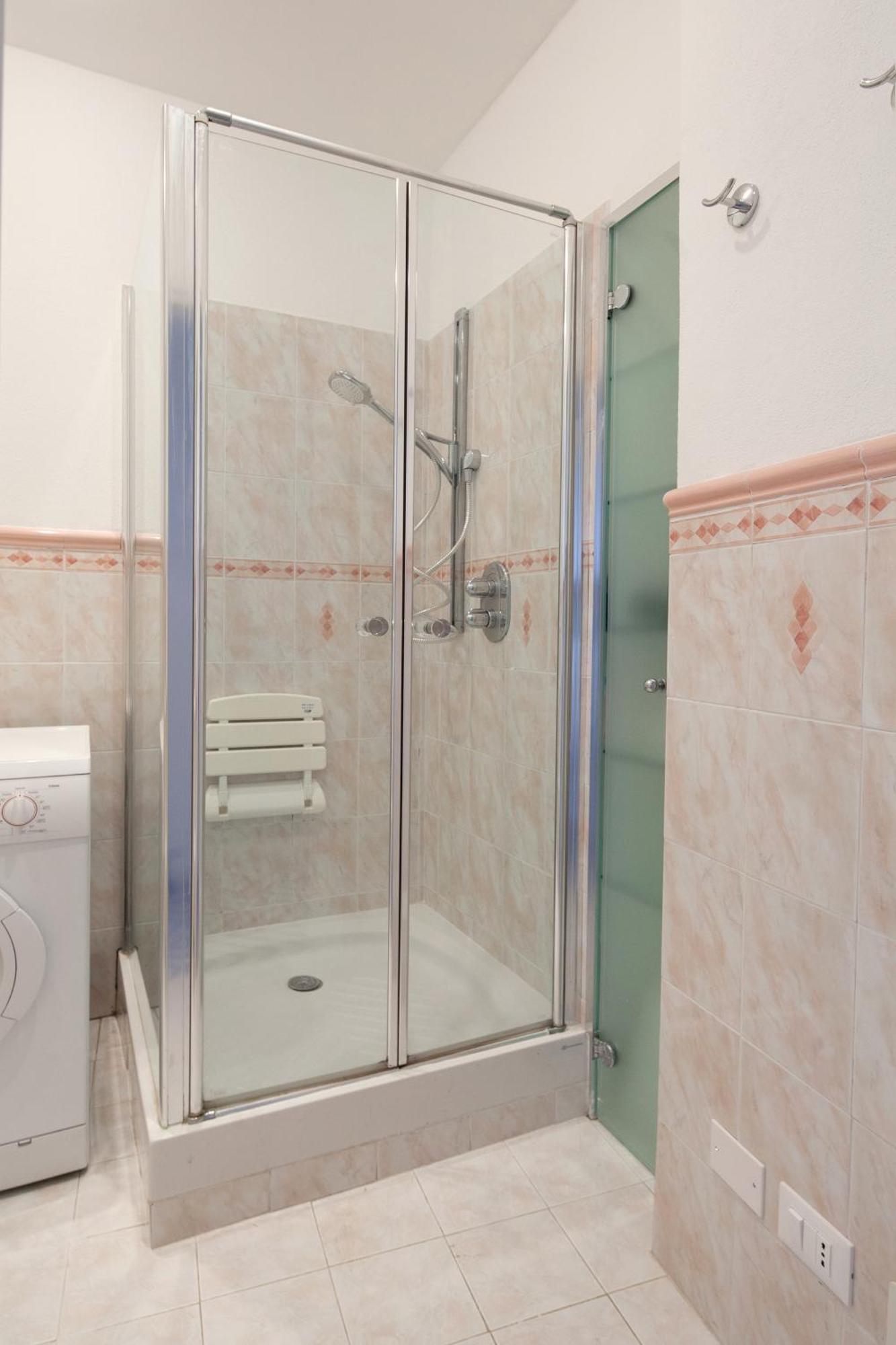 San Giovanni Apt, Seaview Terrace, 2 Aircondo Bdr, Easy From Train Or Private Parking Riomaggiore Exterior photo